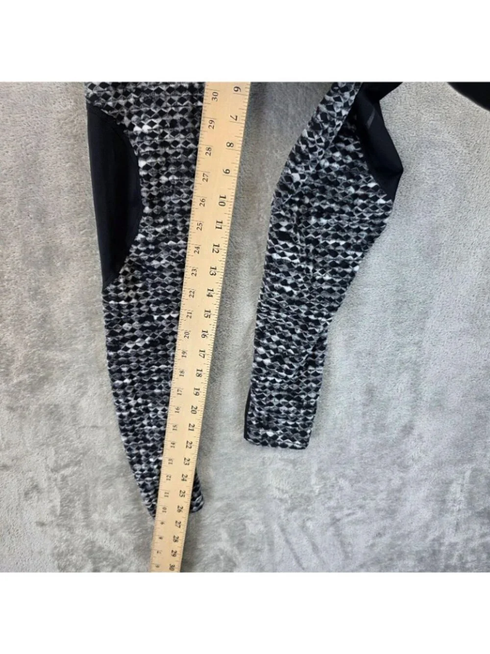 Nike Pro Hyperwarm Leggings Womens M Black Geometric Thermal Running Athletic